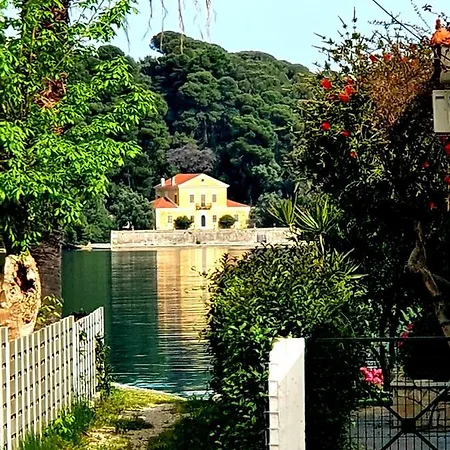 Daglas House Holiday home *